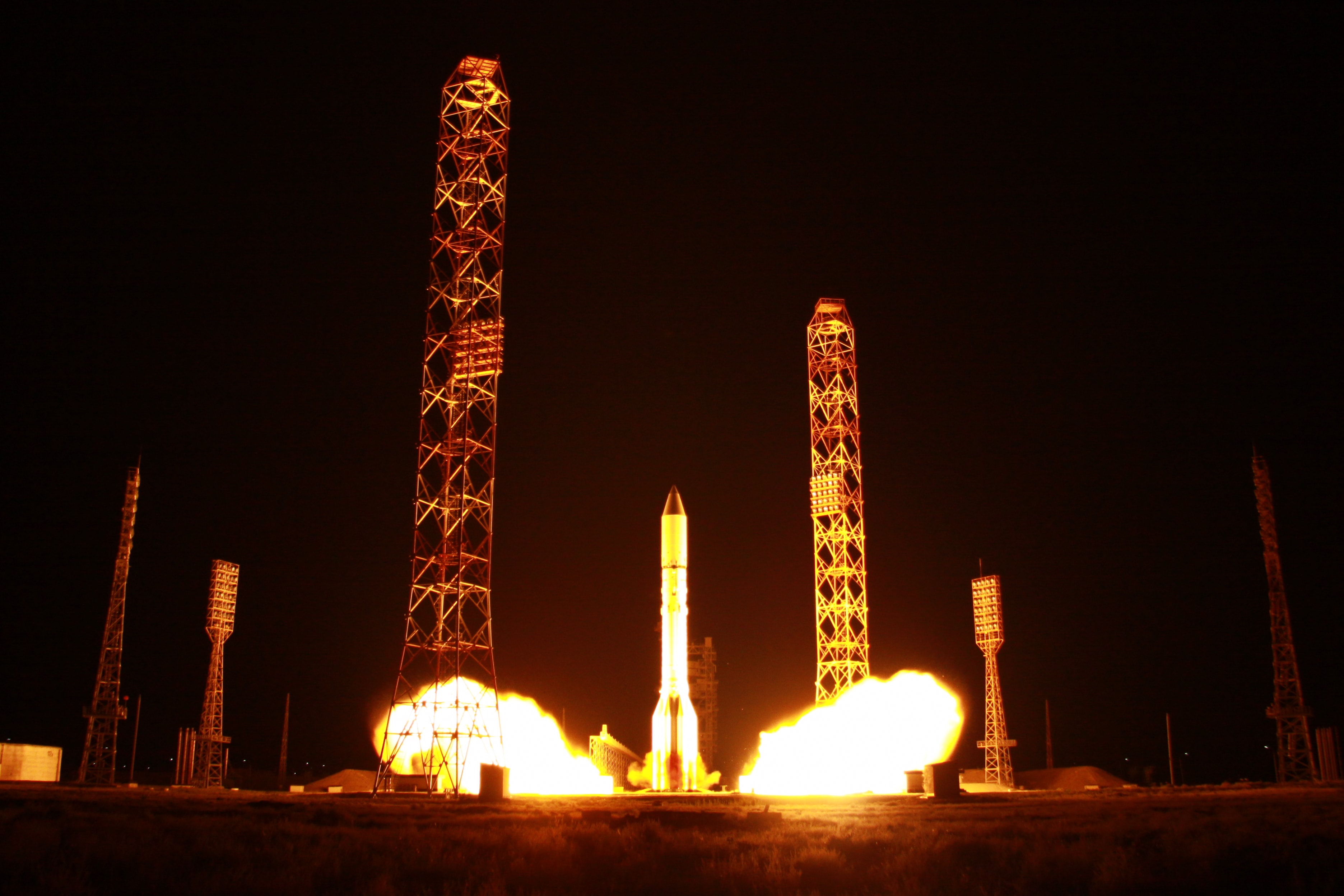 Russian Proton rocket launches Express communications satellites in ...