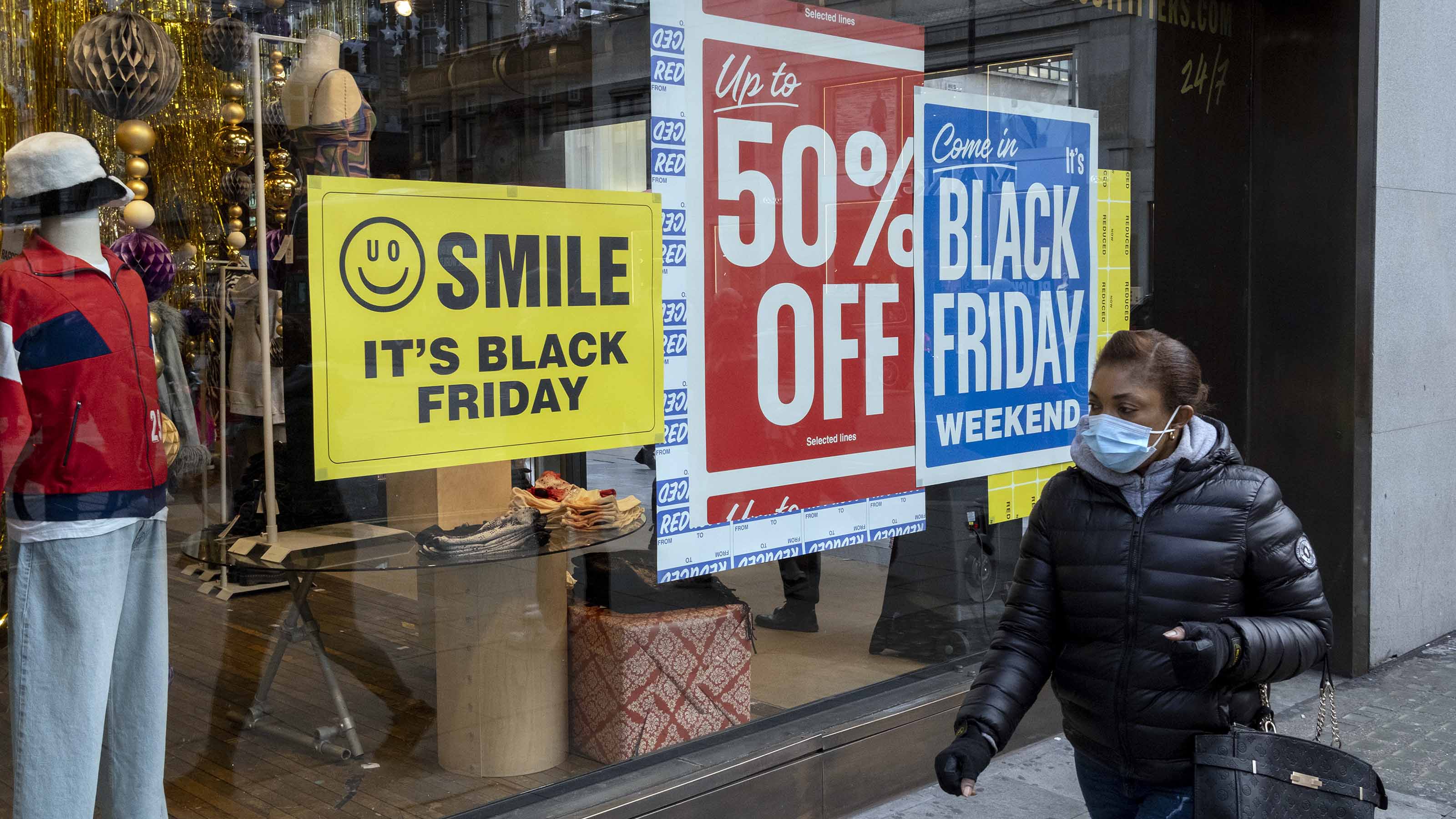 Stores hours for Thanksgiving Day and Black Friday 2022