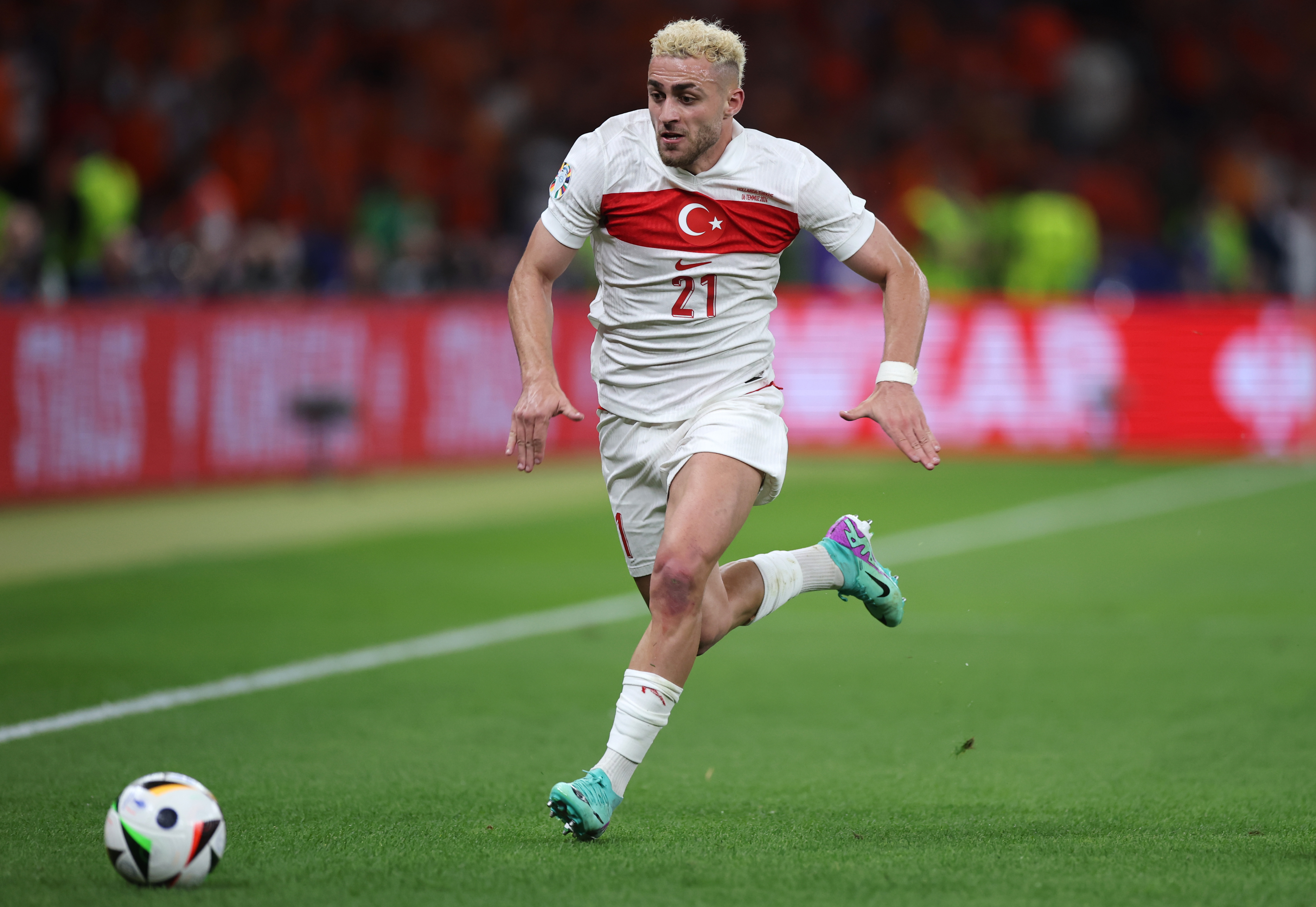 Baris Alper Yilmaz in action for Turkey against the Netherlands at Euro 2024.