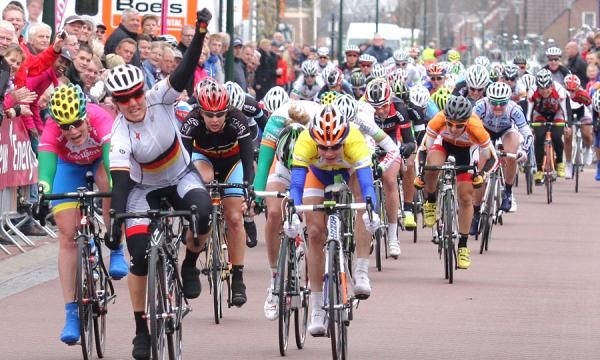 Ina Teutenberg (Specialized-lululemon) wins stage 3 of the Energiewacht Tour