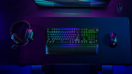 Get a headstart on holiday shopping now with the Razer Holiday Gift Guide
