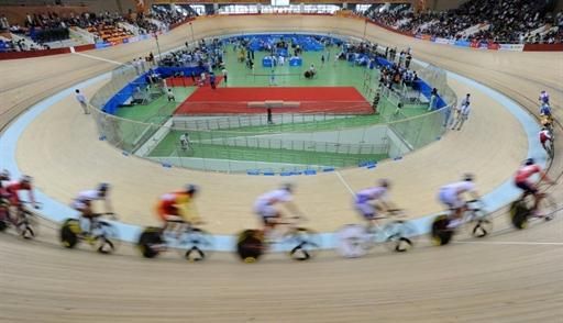 Action during the men's points race final.