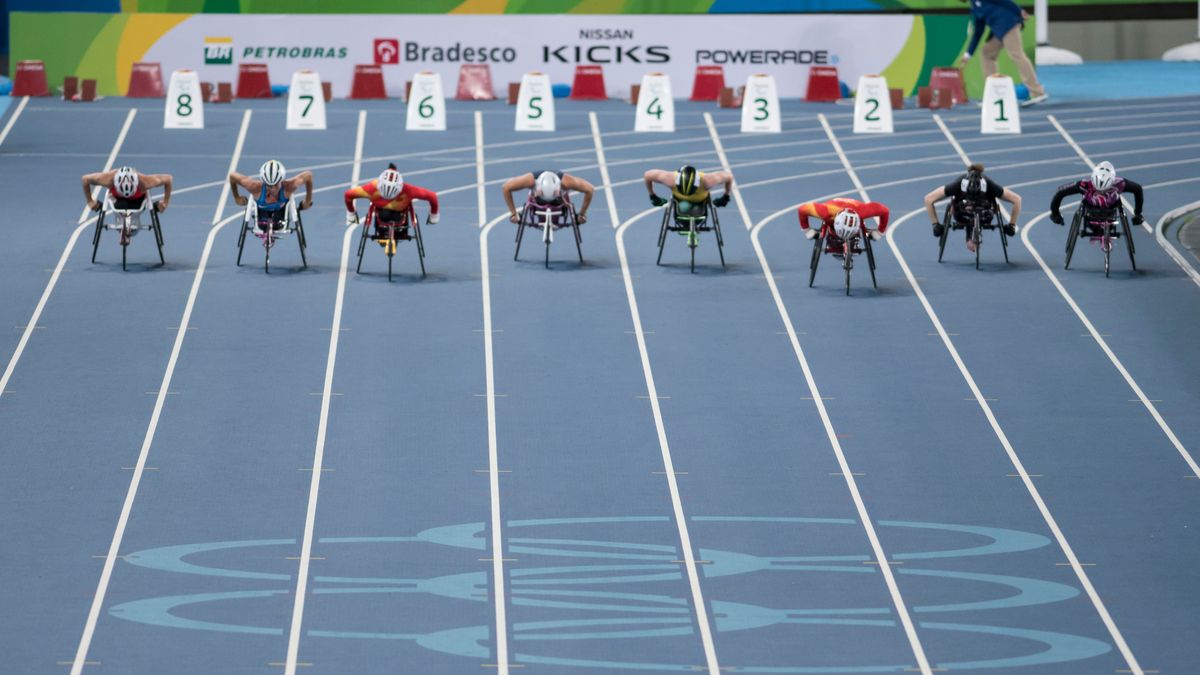 Wheelchair racers competing at the Paralympic games