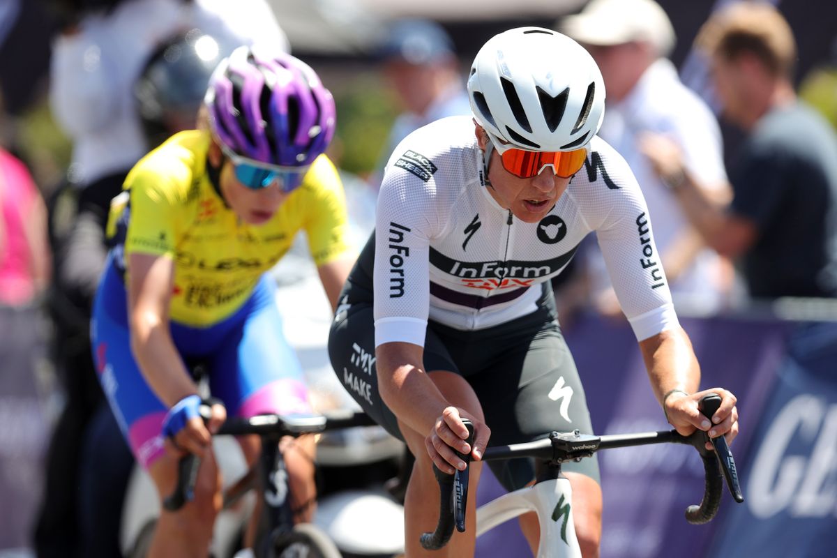 Matilda Raynolds rides in front of Ruby Roseman-Gannon during the Women&acirc;s Elite Lexus of Blackburn 2022 Bay Crits on January 9, 2022, at Eastern Garden, Geelong, Australia. (Photo by Con Chronis)