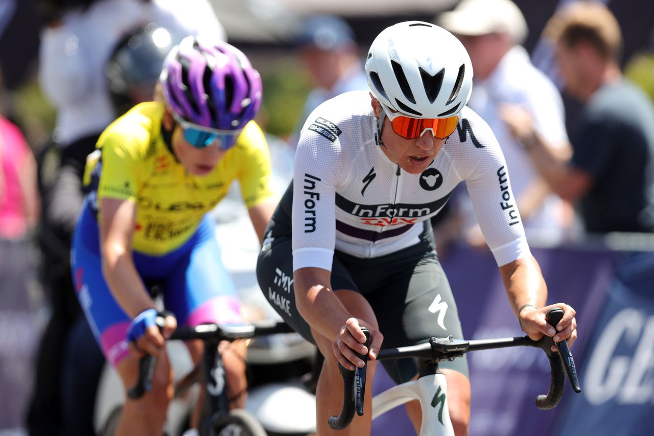 Matilda Raynolds rides in front of Ruby Roseman-Gannon during the Women&acirc;s Elite Lexus of Blackburn 2022 Bay Crits on January 9, 2022, at Eastern Garden, Geelong, Australia. (Photo by Con Chronis)