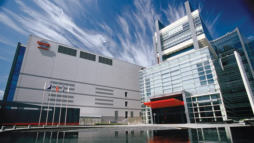 GlobalFoundries будет производить интерпозеры для TSMC CoWoS в США: Anton Shilov is a contributing writer at Tom’s Hardware. Over the past couple of decades, he has covered everyth