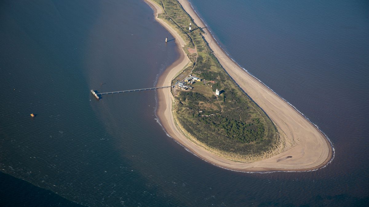 Spurn Point, where the Humber estuary meets the North Sea