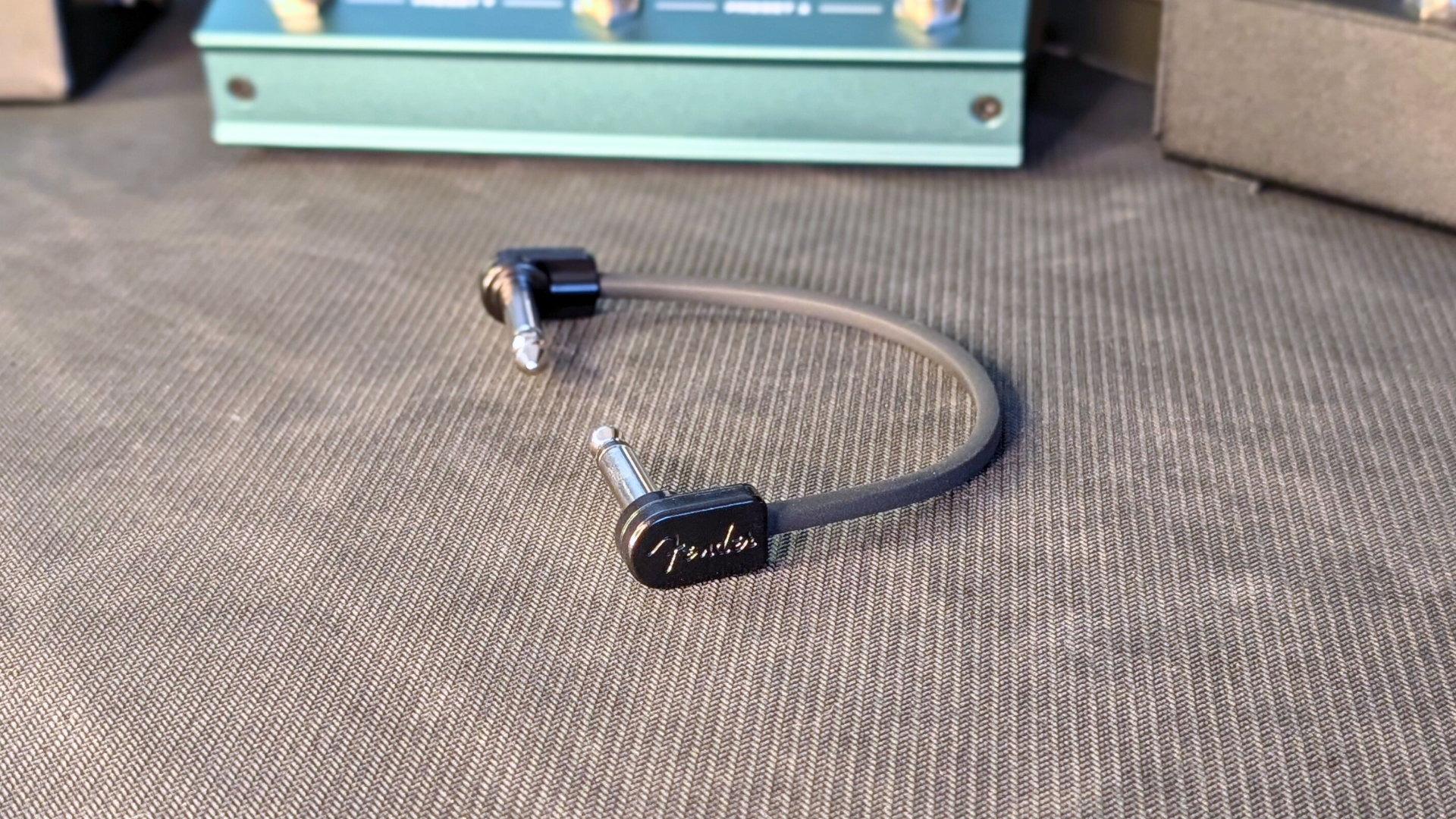 A Fender Blockchain Medium patch cable kit
