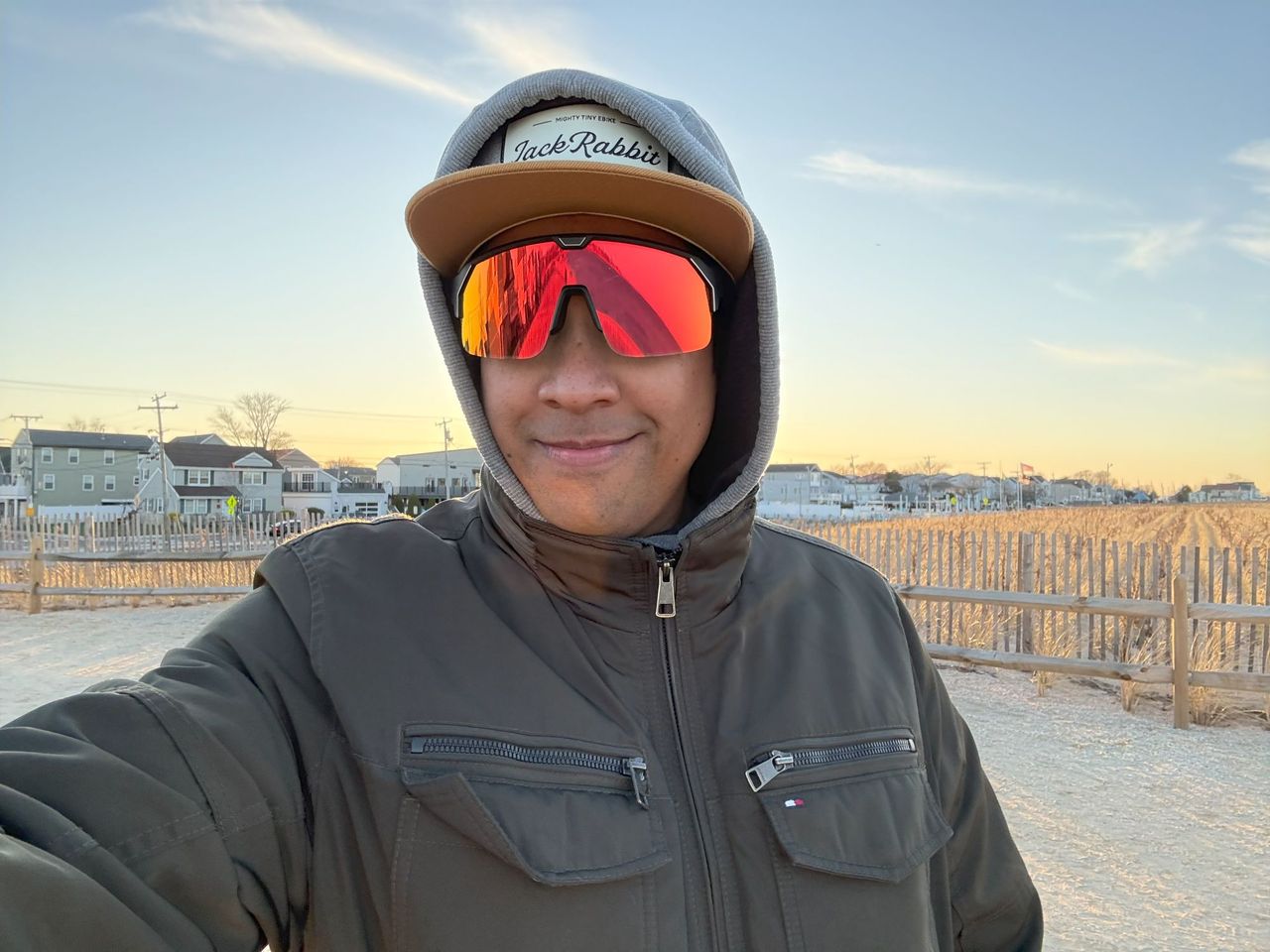 Apple iPhone 16 selfie sample.