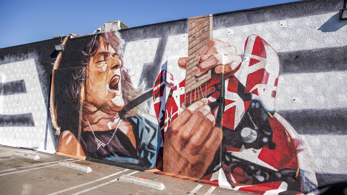 The &quot;Long Live the King&quot; Eddie Van Halen mural