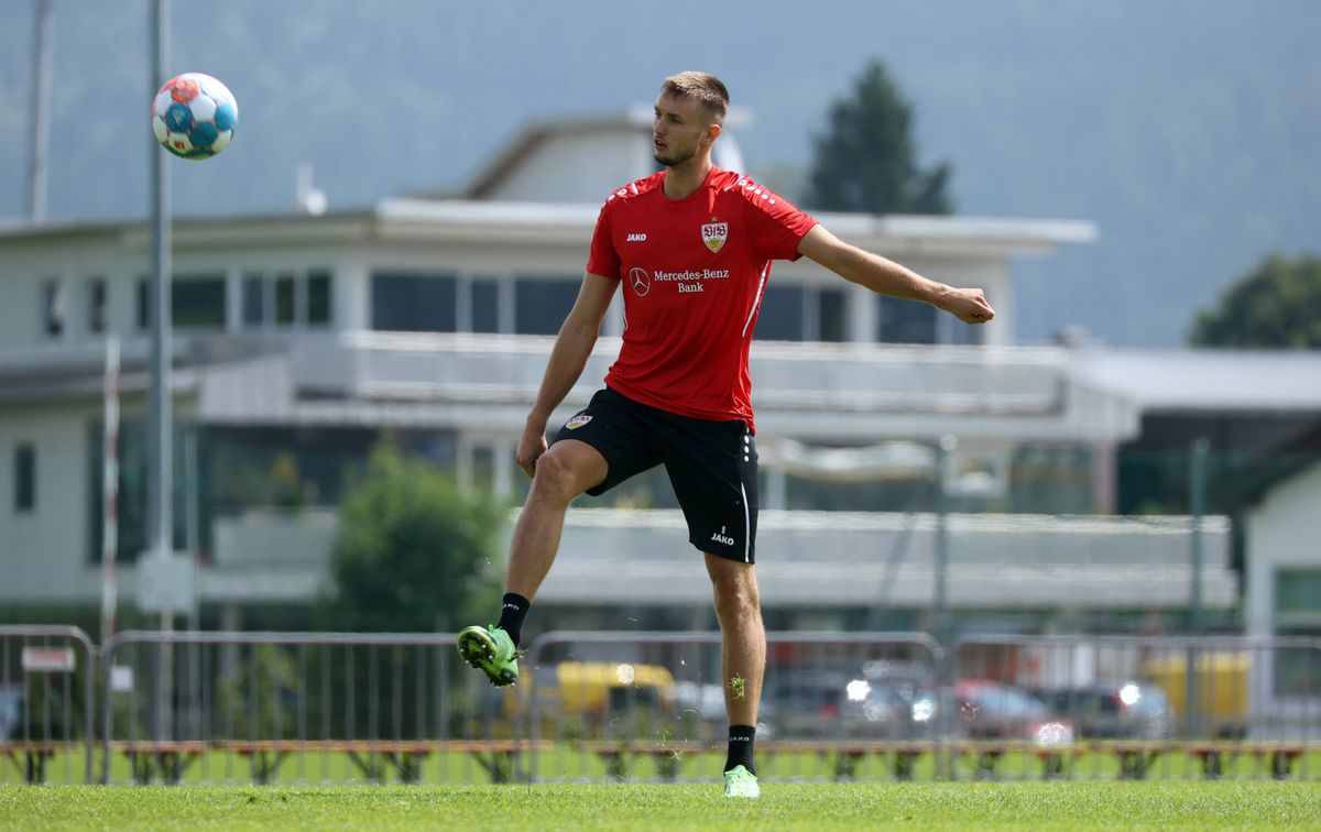 Stuttgart striker Sasa Kalajdzic