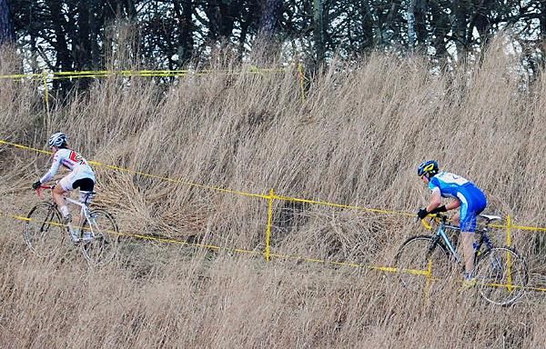 Amy Dombroski (Schlamm Clement Primus Mootry) with a small gap over Gould.