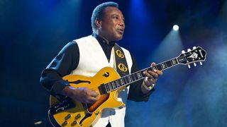 George Benson performs on stage during Festival Jardins de Pedralbes at Jardins de Pedralbes on July 4, 2016 in Barcelona, Spain.