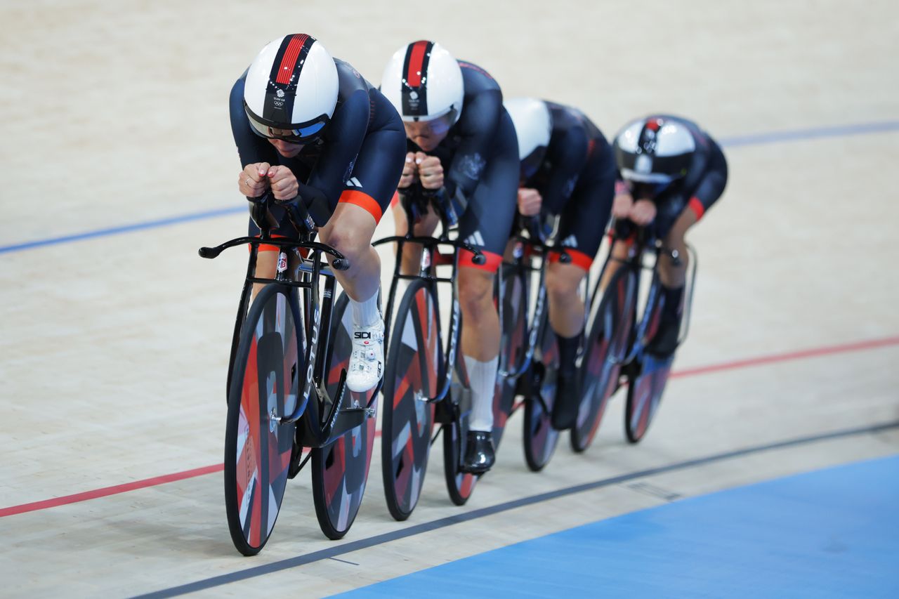 GB&#039;s team pursuit squad in practice at the Paris Olympics