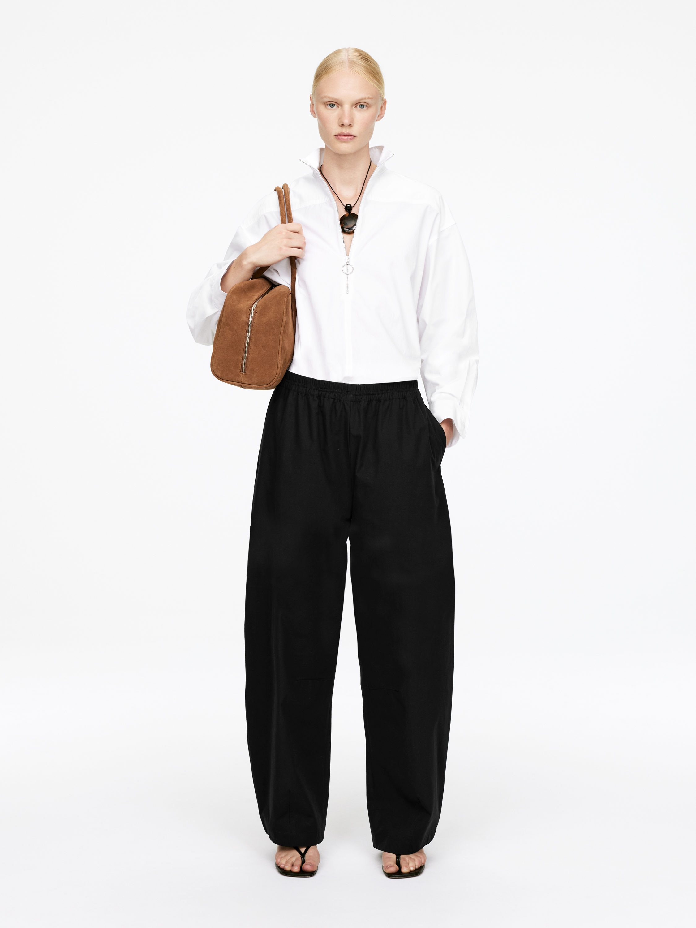Barrel-Leg Trousers &amp;ndash; Black &amp;ndash; Women &amp;ndash; Arket Gb