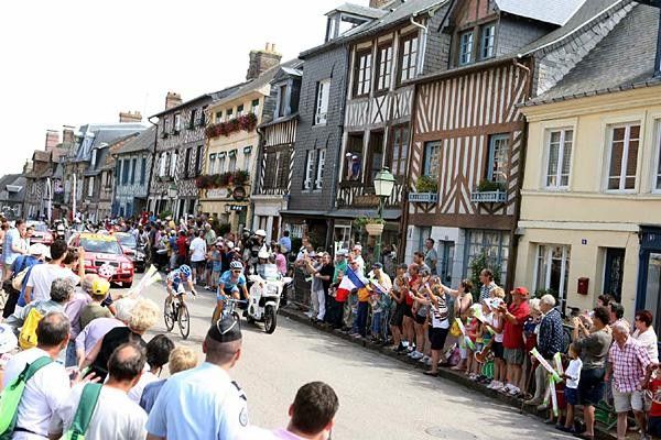 The break passes through one of many villages today