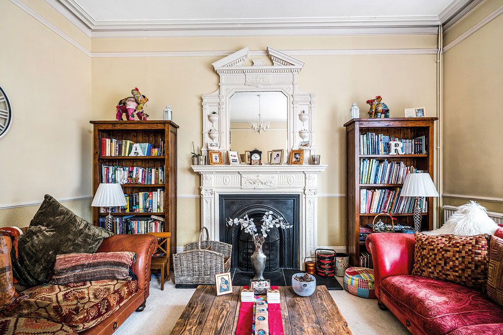 Properties in areas in The Sunday Times &lsquo;Best Places to Live 2026&rsquo; &ndash; Park House, Ardingly Road, Lindfield, West Sussex