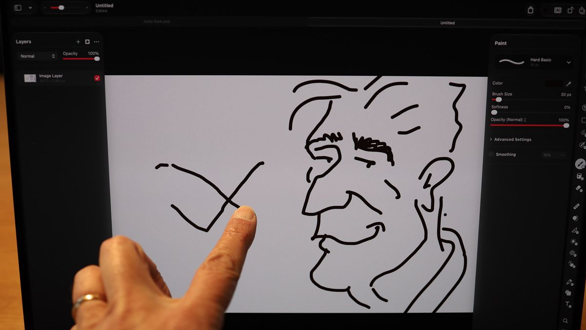 Apple Touchscreen MacBook PROLED XDR analysis