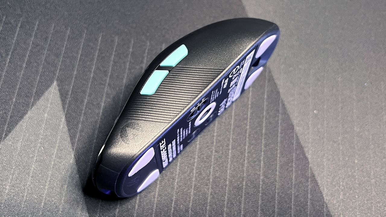 Asus ROG Harpe Ace Aim Lab Edition