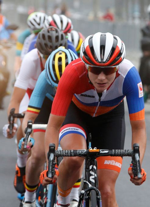 Marianne Vos (Netherlands) was the perfect foil for Anna van der Breggen