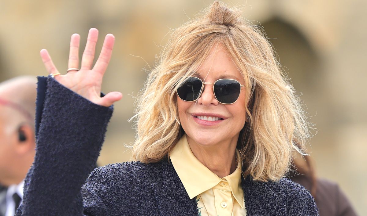 Meg Ryan Declares Fancy Sweatpants Are Front Row Material