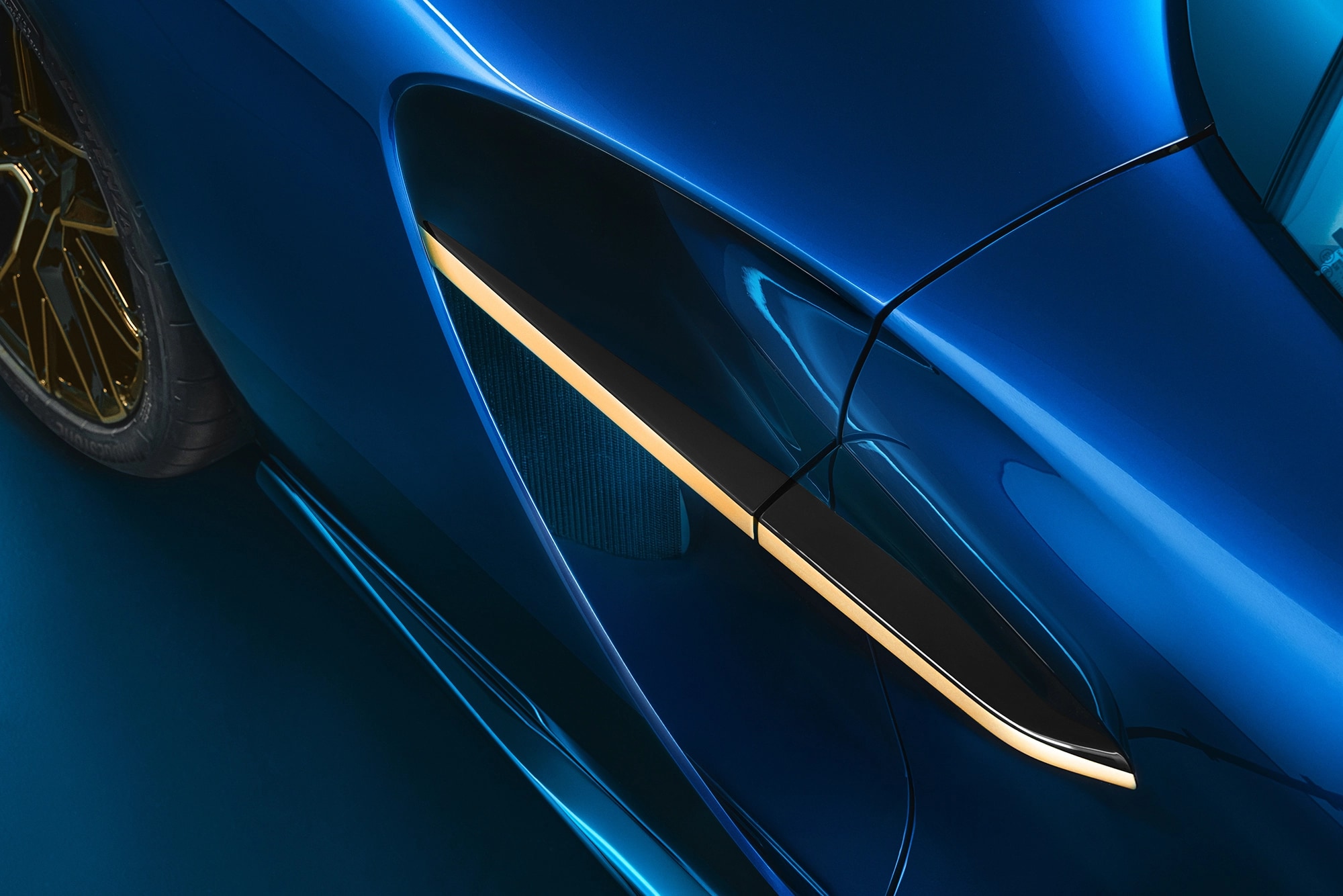 Vittorio Turbio hybrid hypercar