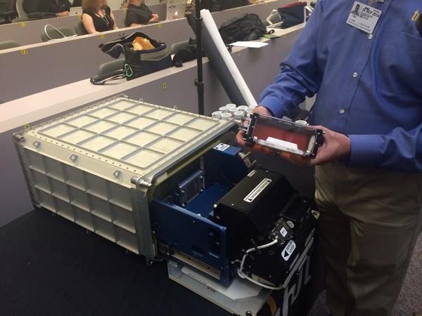 SpaceX Dragon to Launch Space Mice, 3D Printer and More for NASA | Space