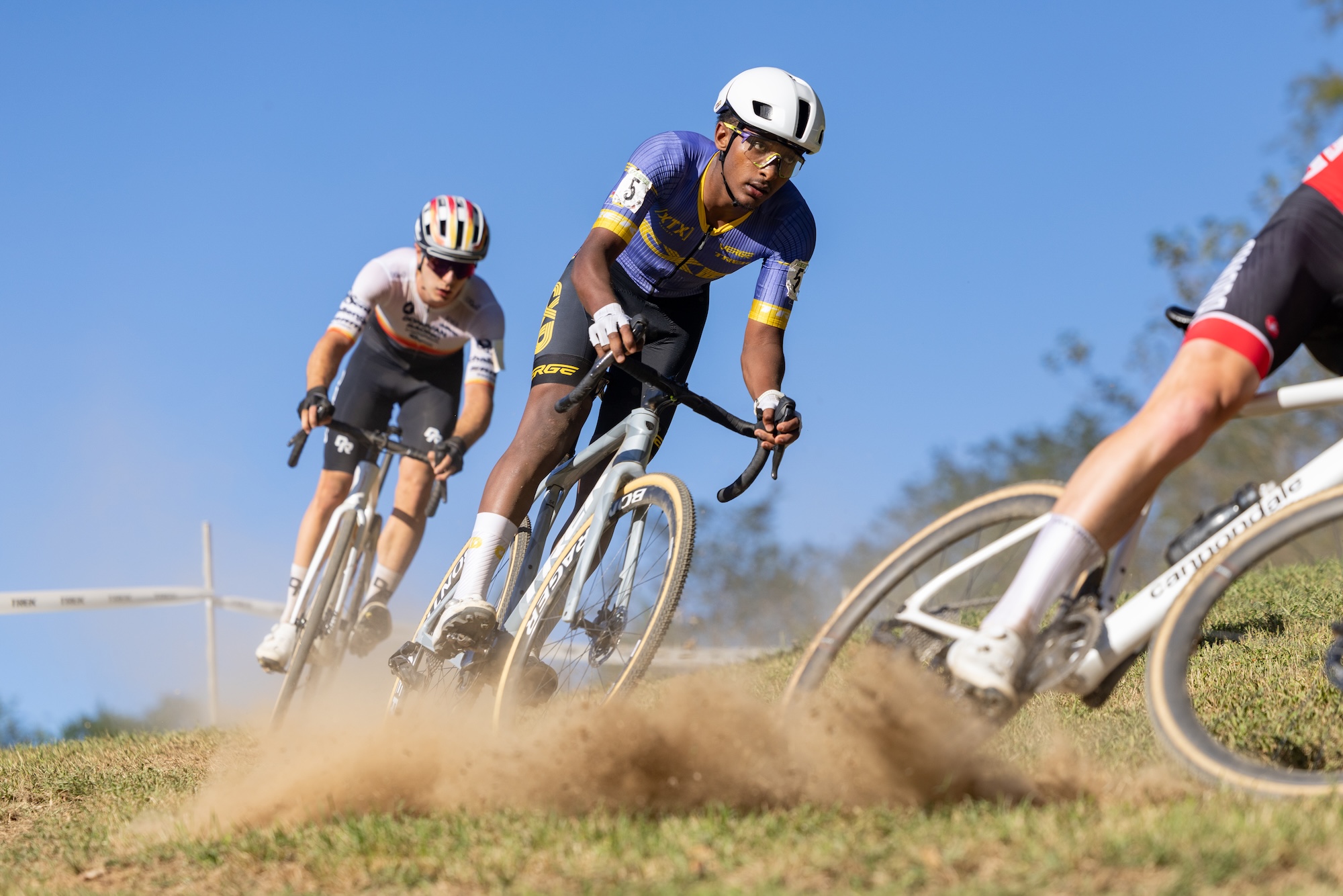 Tofik Beshir goes on to win C1 elite men's race at 2026 Virginia's Blue Ridge GO Cross on Saturday