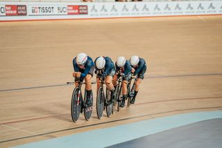 Picture by Zac Williams/SWpix.com - 02/02/2024 - Cycling - Tissot UCI Track Nations Cup - Round 1: Adelaide - Adelaide Super-Drome, South Australia - Jennifer Valente, Lily WIlliams, Olivia Cummins, Kristen Faulkner, USA.