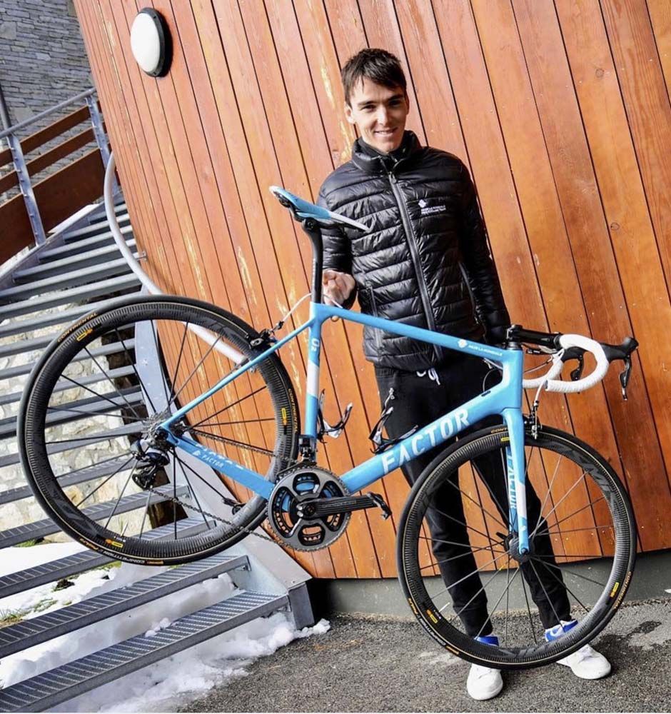 Factor present AG2R-La Mondiale with 2017 team bike - Gallery