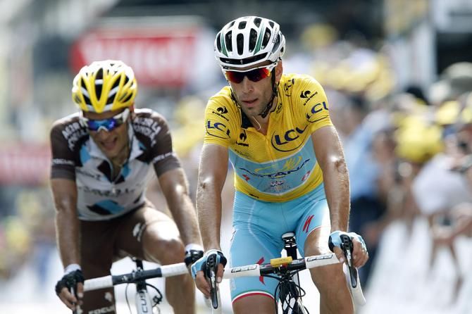 Vincenzo Nibali finishes up