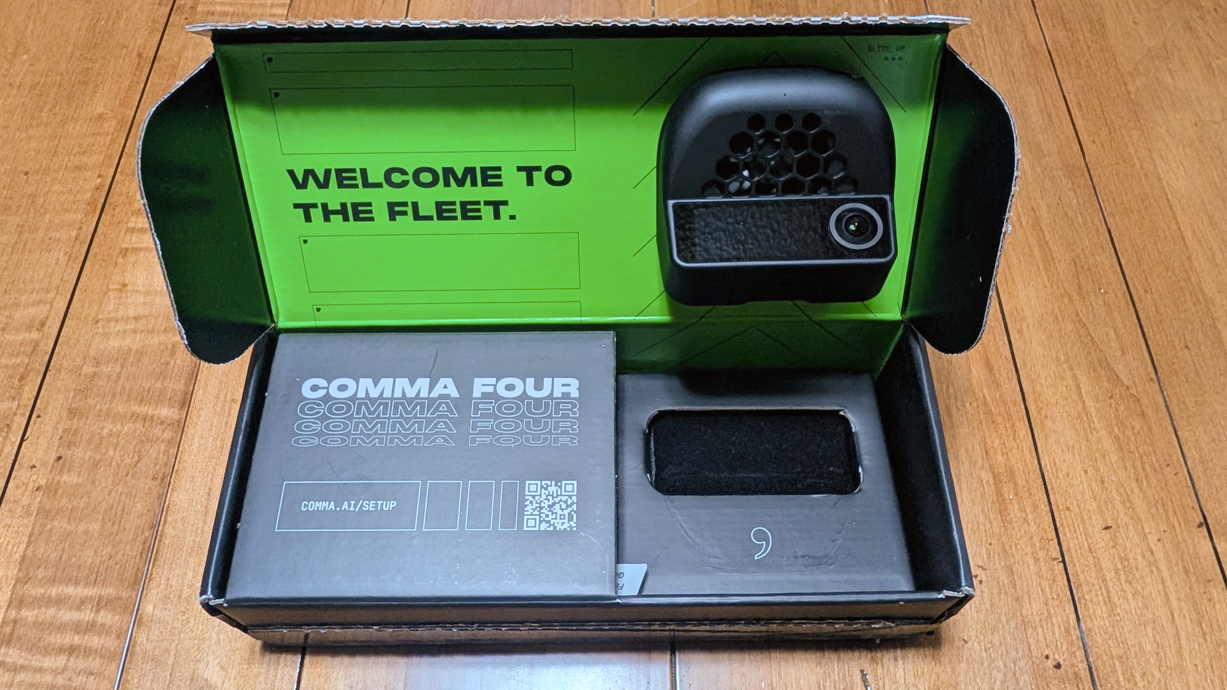Comma Four in box
