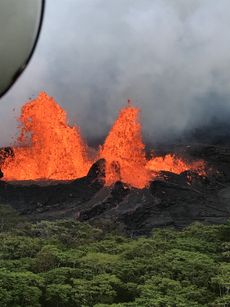 Kilauea fountaining May 21