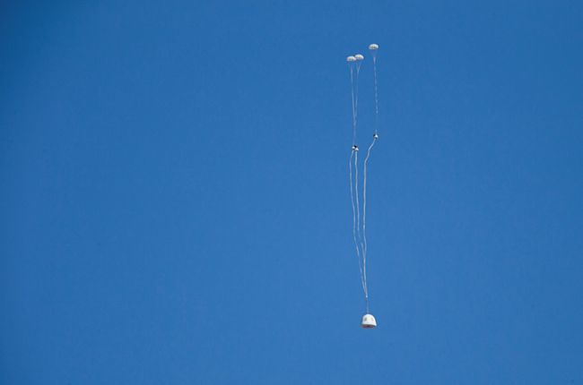 Blue Origin's New Shepard Rocket Lands Again: 2nd Test Flight Photos ...