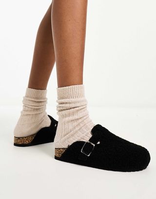 Glamorous Teddy Mules in Black