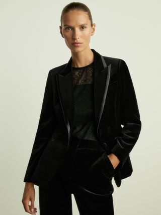 Petite Velvet Single Breasted Suit Blazer in Black