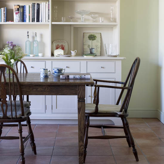 breakfast room with storage shelves