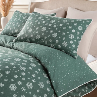 Stacey Solomon Brushed Cotton Green Snowflake Duvet Set