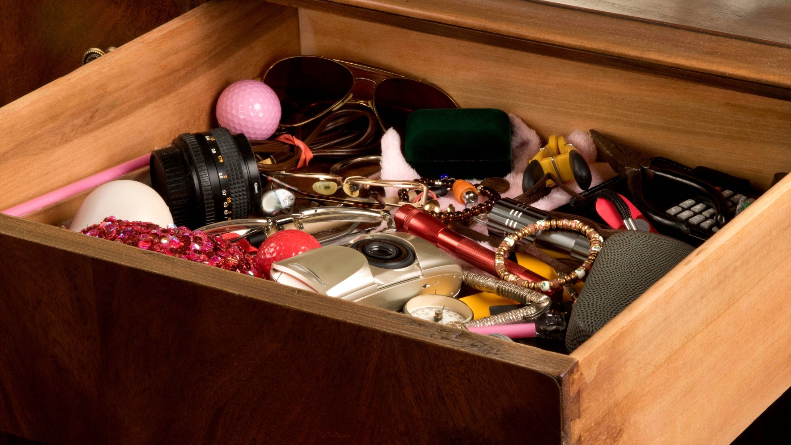 kiplinger.com - Robert Martin - Does Your Retirement Portfolio Resemble a Junk Drawer? Here's How to Clean It Up, From a Wealth Manager
