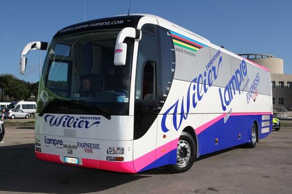 The Lampre bus