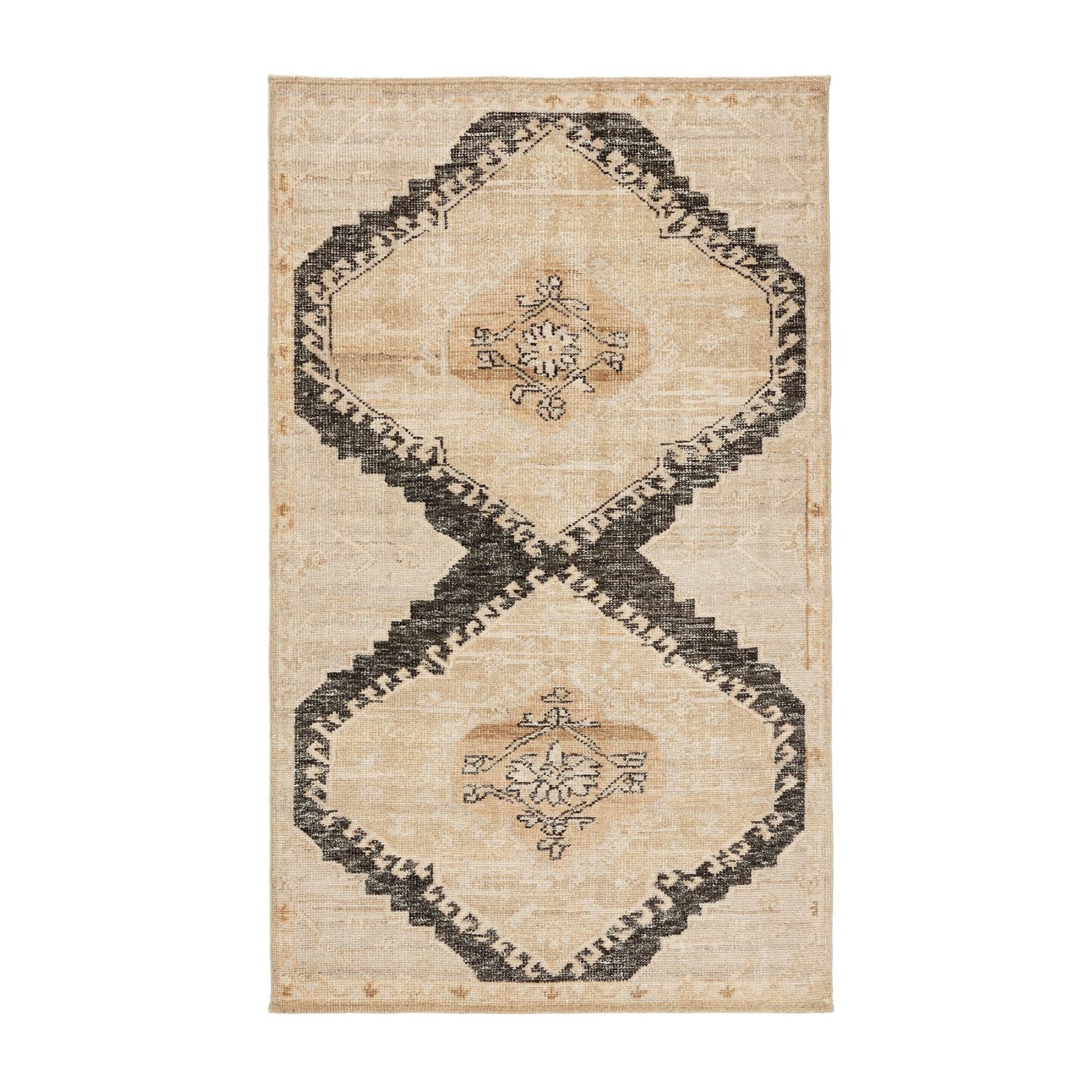Demitria Hand-Knotted Wool Rug 5' x 8'