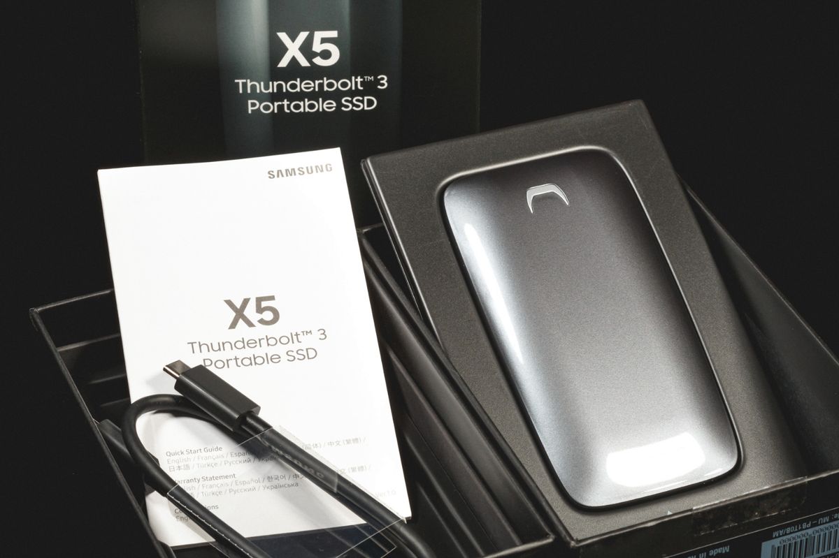 Samsung 1TB Portable SSD X5 Review: Leading Edge Performance