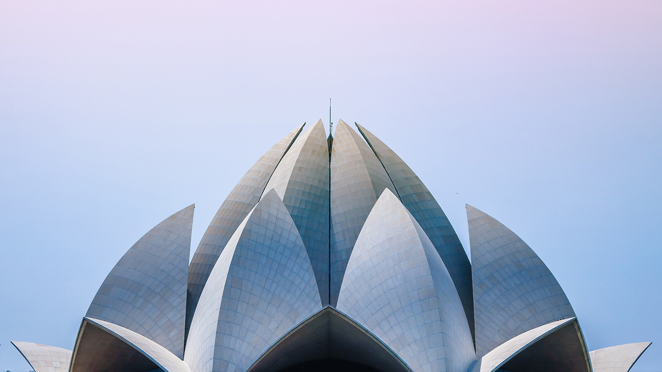 Famous buildings: Lotus Temple