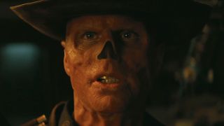 Close-up of Walton Goggins' Ghoul talking to Lucy on roof in Fallout Season 1 finale