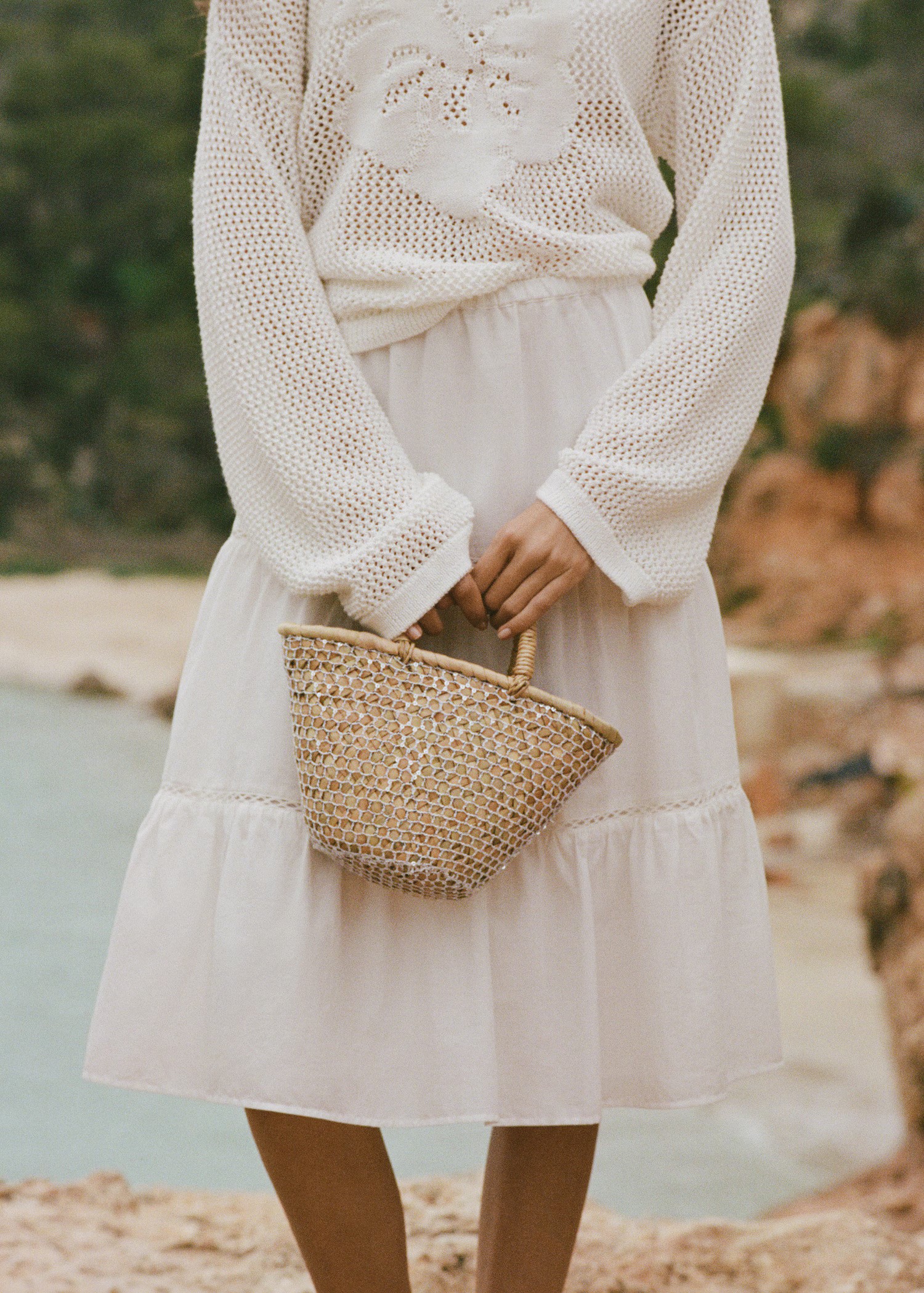 Mango basket bag