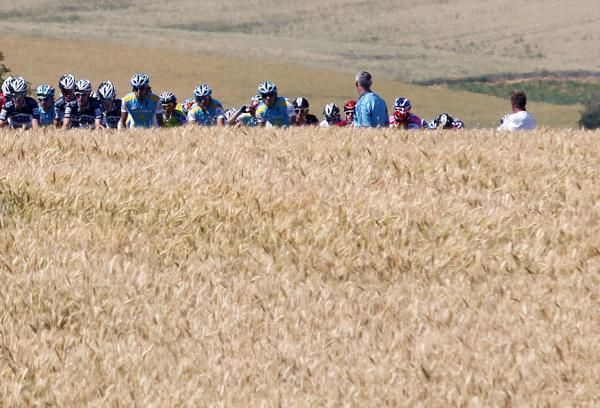 The peloton is coming