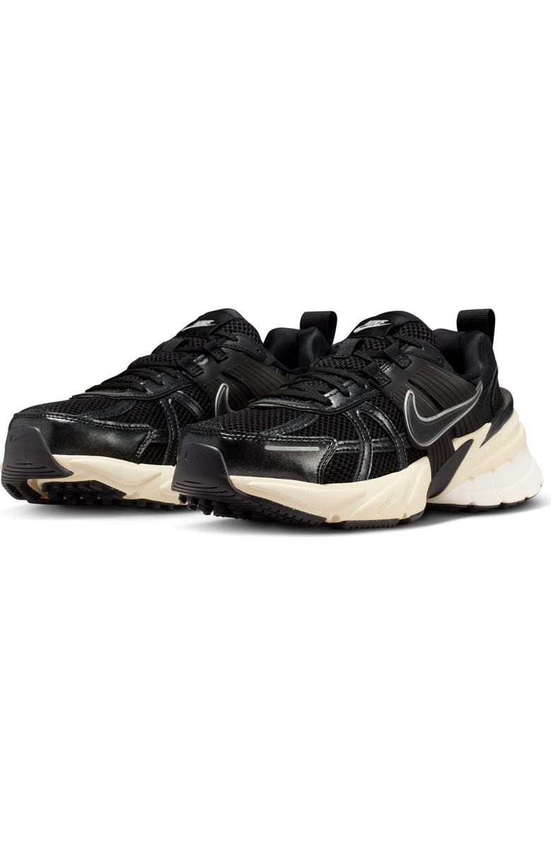 V2k Run Sneaker