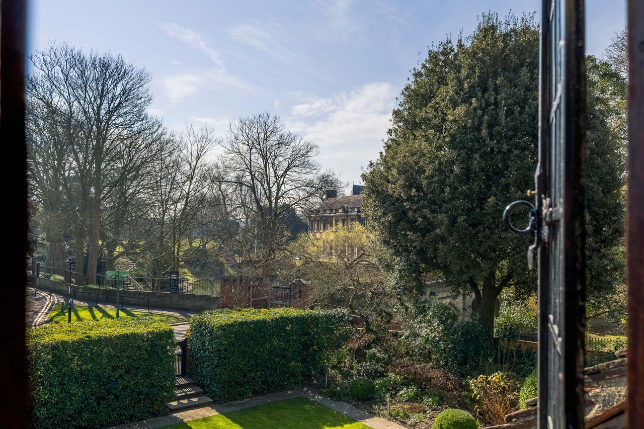 Images of Court Yard, Eltham