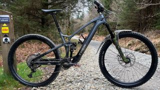 A Trek Fuel EXe equipped with a TQ HPR50 motor