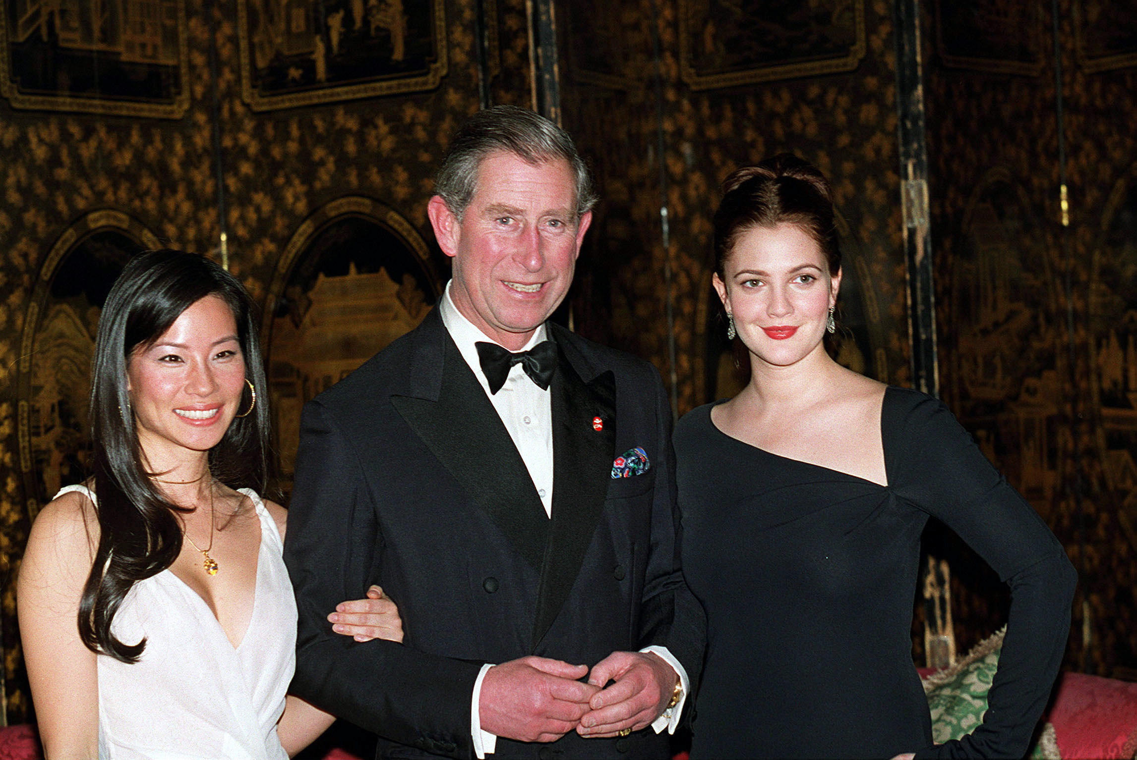 Prince Charles With Lucy Liu (left) And Drew Barrymore (right) At St James's Palace. Both Actresses Star In The New Film Version Of 'charlie's Angels' Which Has Its London Premiere On Behalf Of The Prince's Trust On The 22 November 2000.